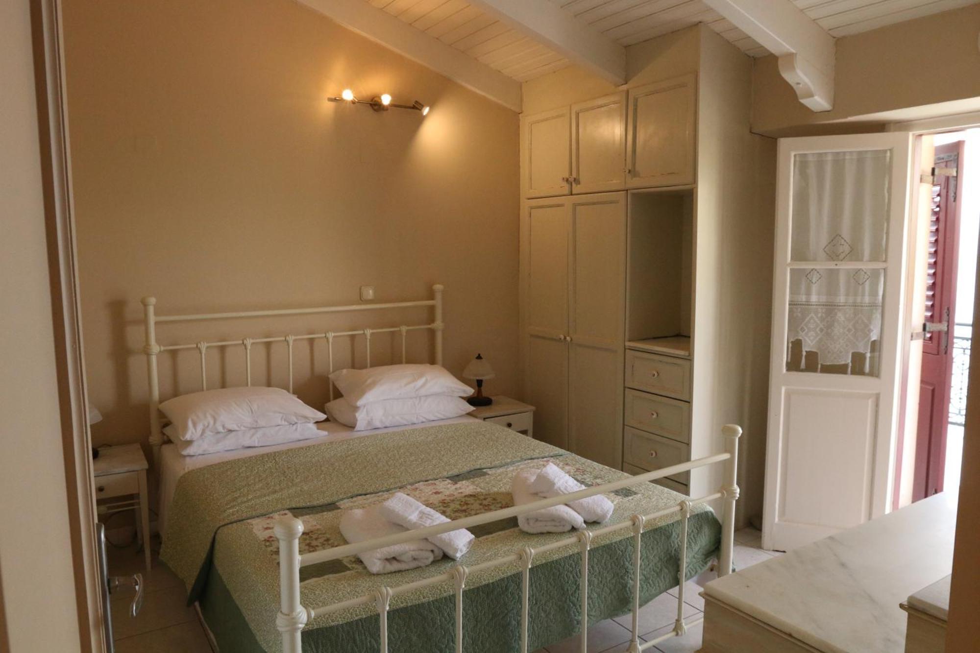 Vanessa Studios Poros  Ngoại thất bức ảnh